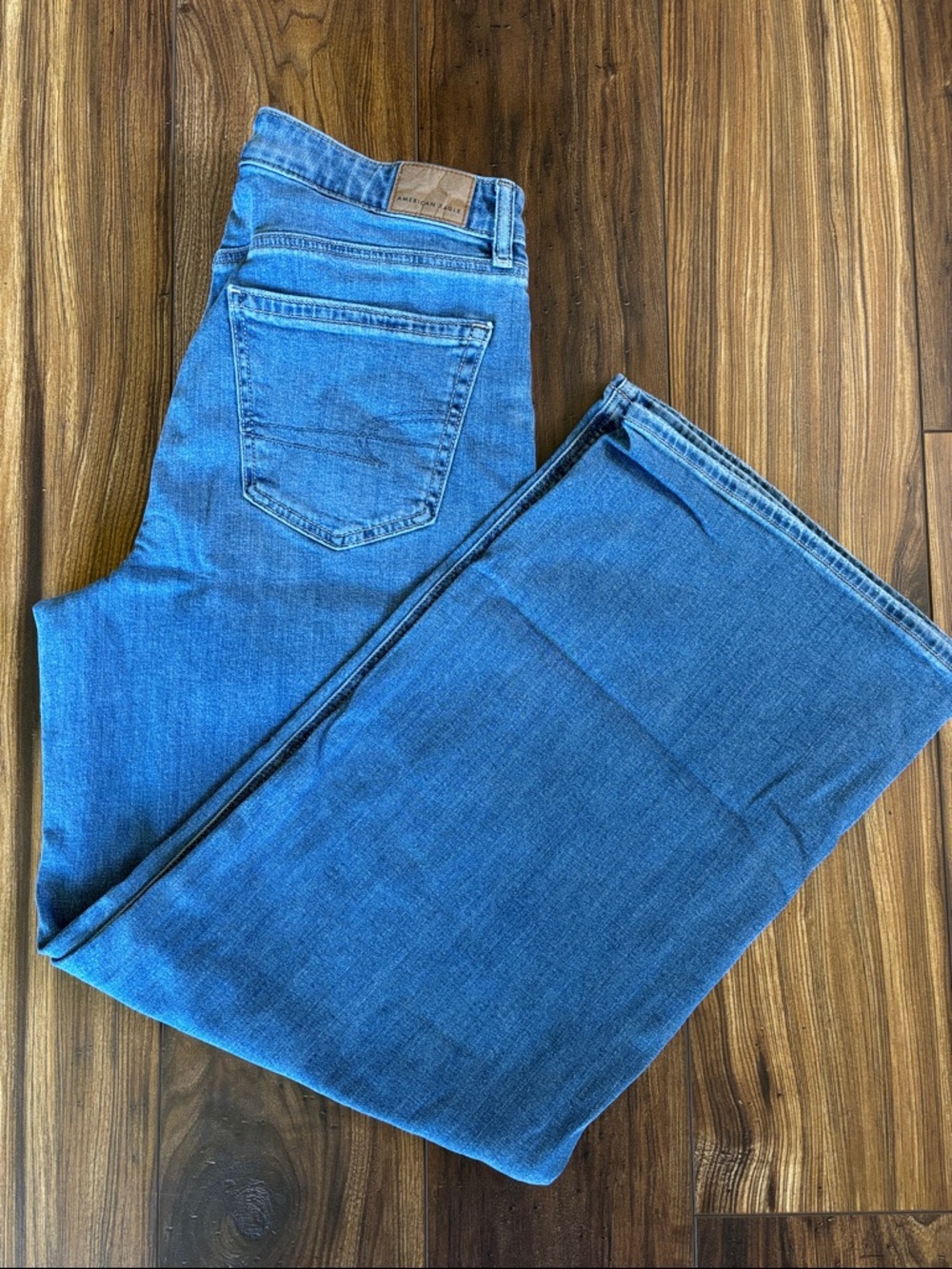 American Eagle Outfitters Super High Rise Baggy Wide Leg Jeans